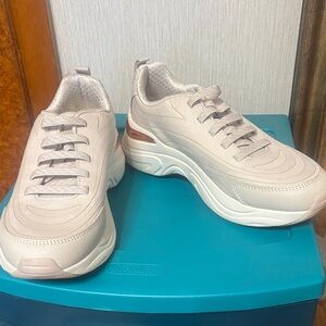 Skechers Women's Cream and White Sneakers
